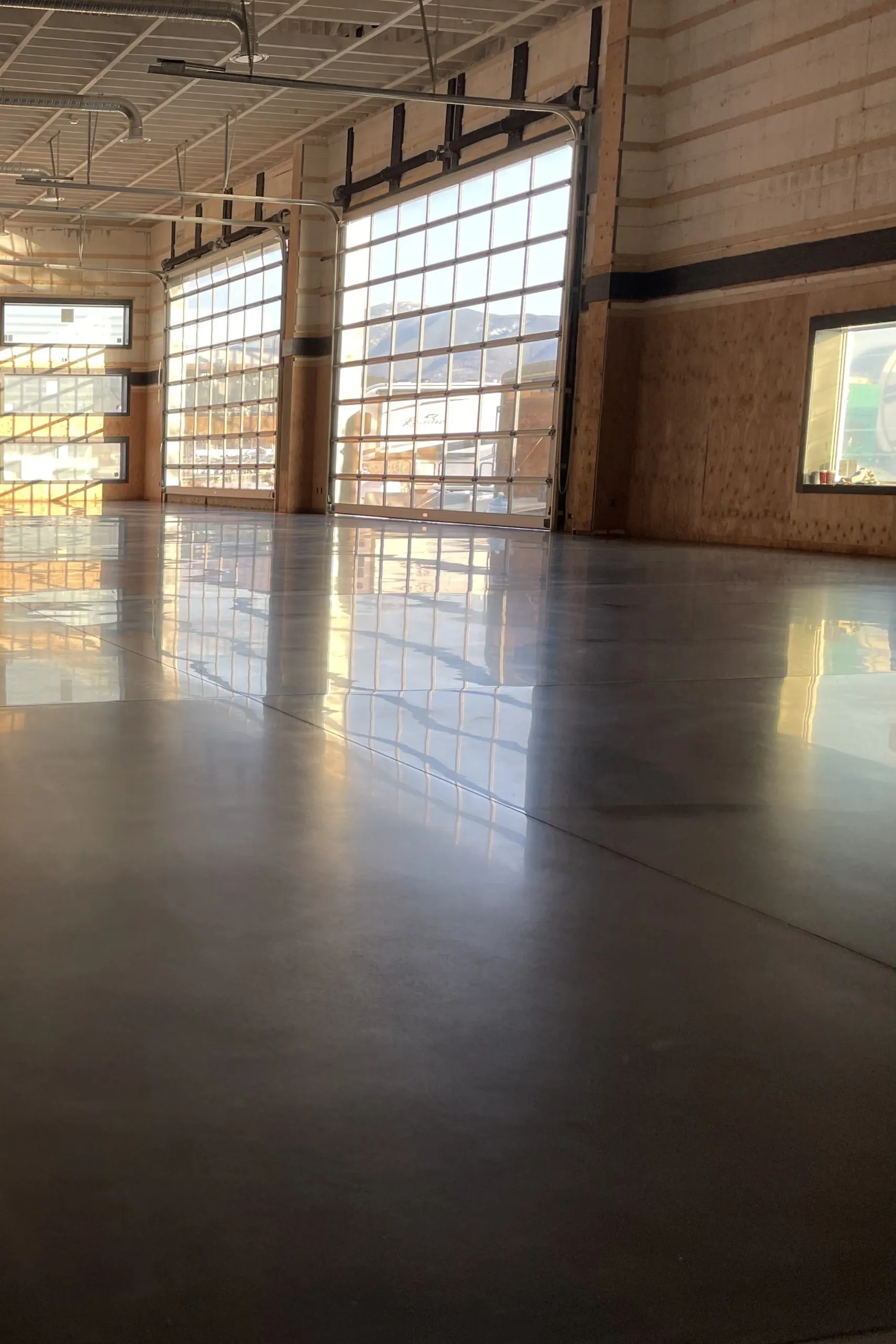 A polished concrete floor ground to a sheen by 3D Concrete using diamond tooling